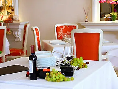 Ibis Styles Joinville 3*,